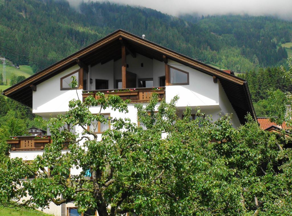 Gastehaus Treichl Otel Fügen Dış mekan fotoğraf